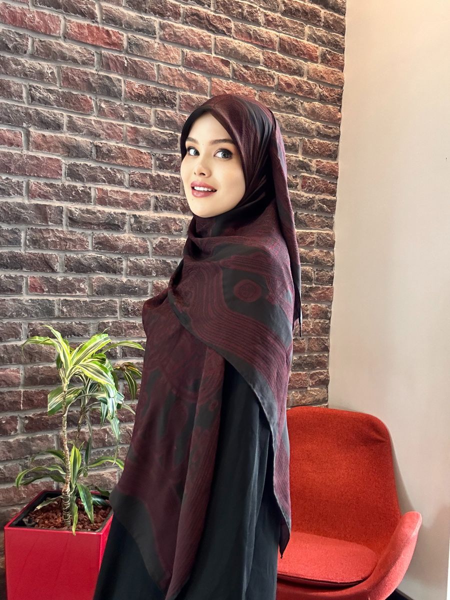 Jakarlı 140cm x 140cm Eşarp - Bordo