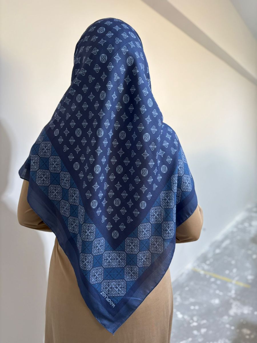 Pamuklu 120cm x 120cm Eşarp Asude Lacivert