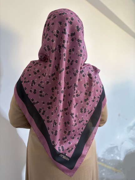  - Pamuklu 120cm x 120cm Eşarp Bahar Dalı Gül Kurusu