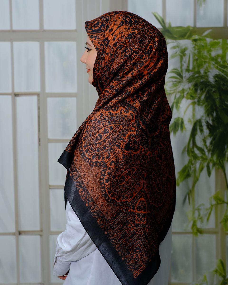Pamuklu 120cm x 120cm Eşarp - Enderun Siyah Taba