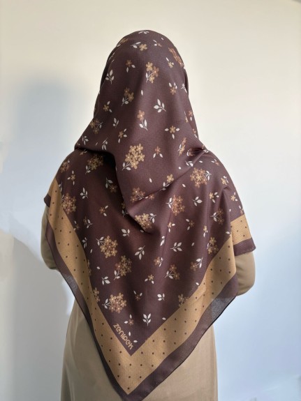  - Pamuklu 120cm x 120cm Eşarp Leylak Esintisi Kahve