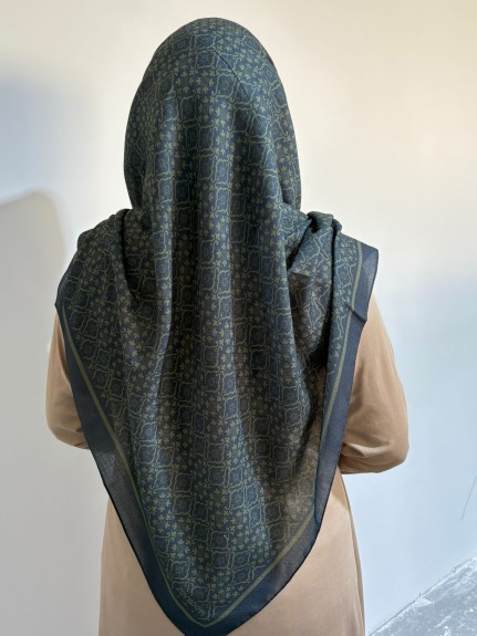  - Pamuklu 120cm x 120cm Eşarp Nilüfer Haki