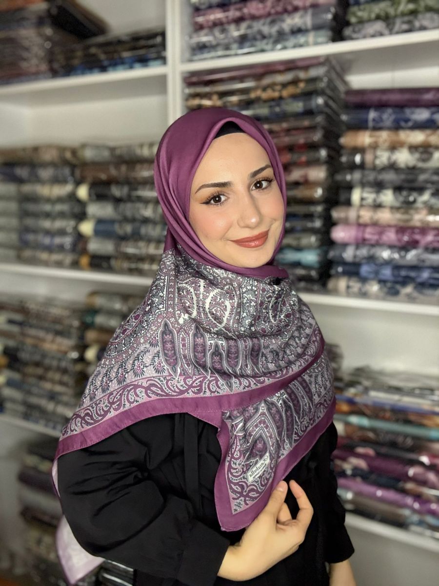 Pamuklu 120cm x 120cm Eşarp Saray Nakışı Gül Kurusu