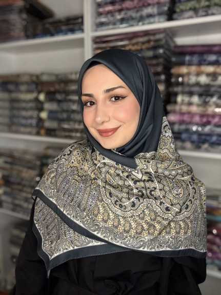  - Pamuklu 120cm x 120cm Eşarp Saray Nakışı Siyah