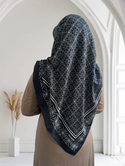  - Pamuklu 120cm x 120cm Eşarp Zarif Esinti Siyah