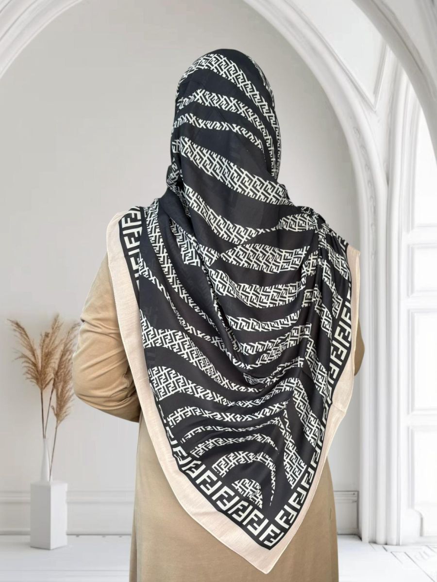 Pamuklu 140cm x 140cm Eşarp Siyah